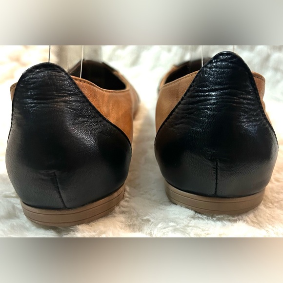 Bueno Black Tan  Soft Leather slip on ballet flat women’s size 7 - Picture 8 of 10